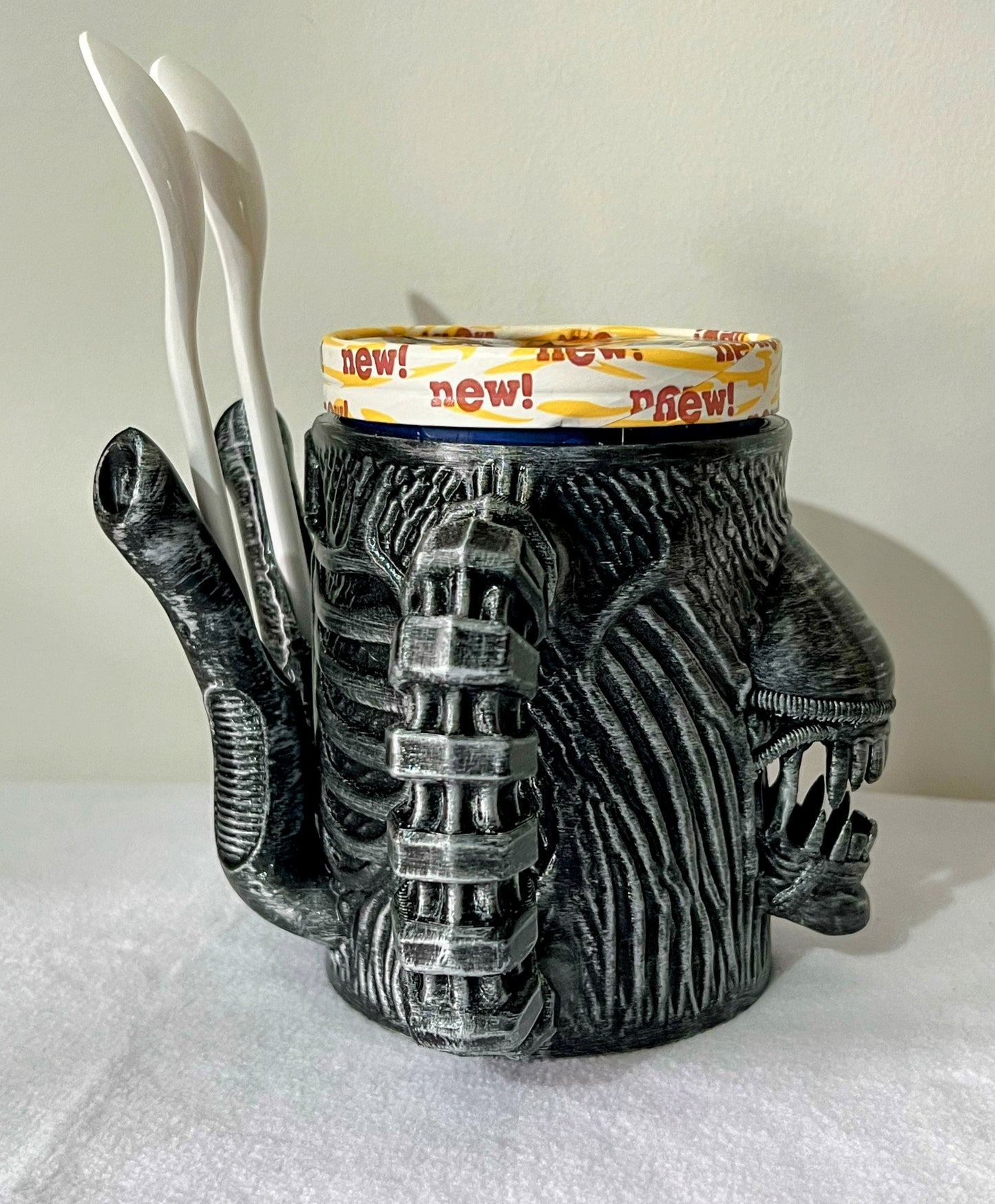 3D-Printed Xenomorph Ice Cream Cup/Holder