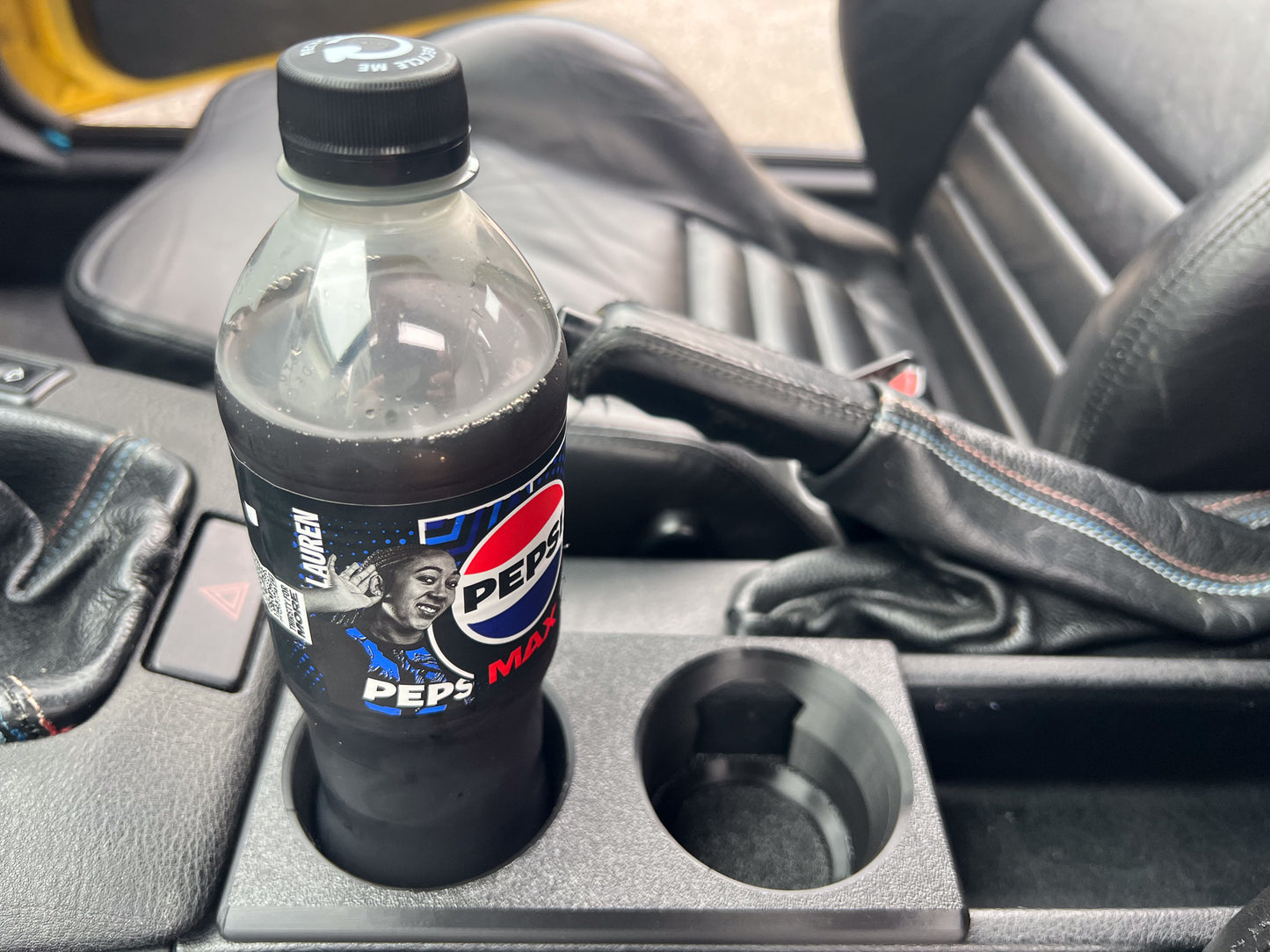 BMW M3 E36 Cupholder
