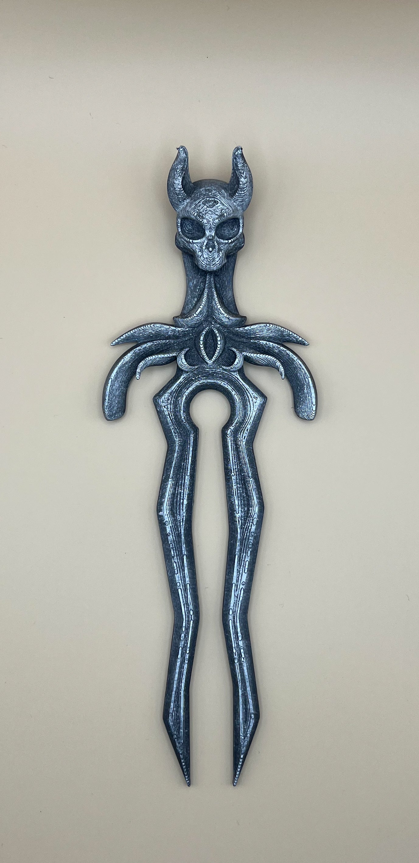 3D Printed Dagger Skull Hair Pin