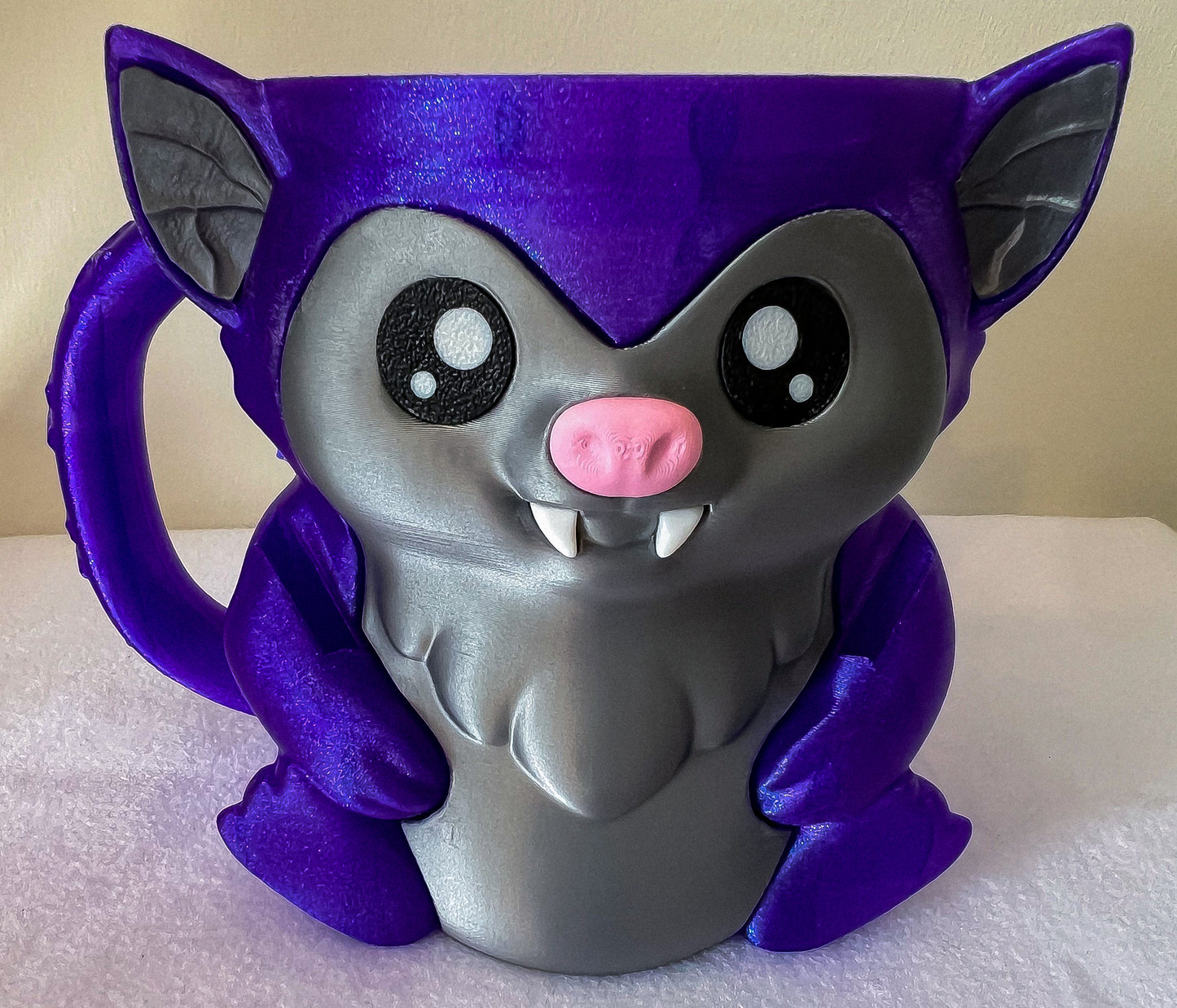🦇🍦 Binky the Bat Ice Cream Holder 🍦🦇