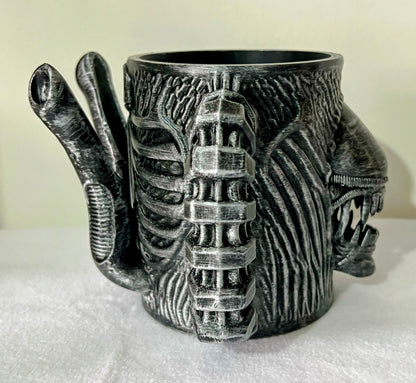 Xenomorph Ice Cream Pint Holder | Alien Fan Gift
