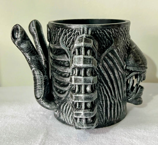 Xenomorph Ice Cream Pint Holder | Alien Fan Gift