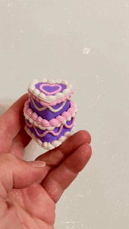 Heart Cake Fidget – A Sweet Treat You Can Click!